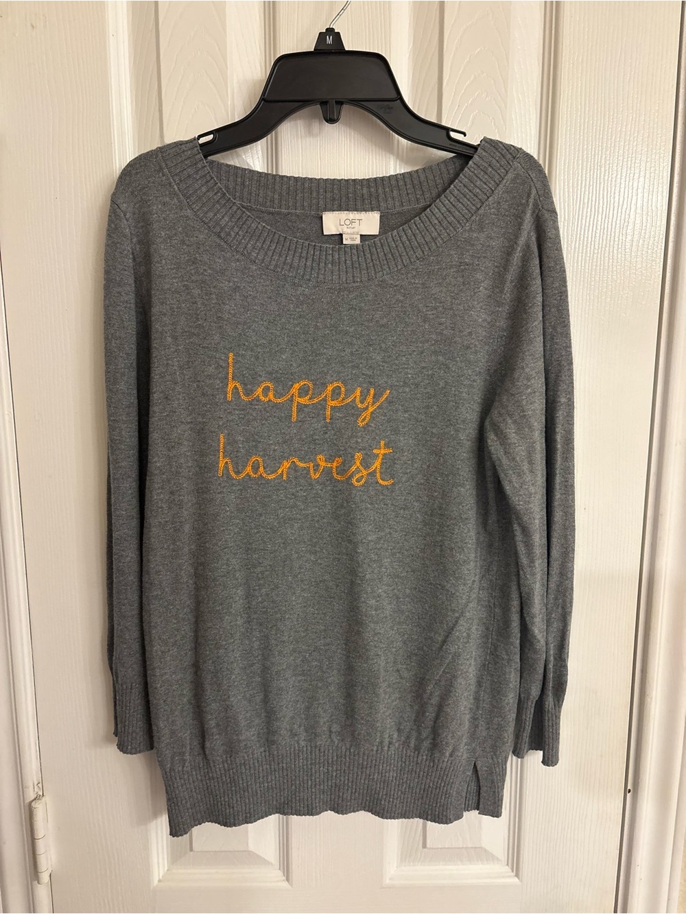 LOFT Outlet Women’s Medium Gray Happy Harvest Graphic Sweater Pullover